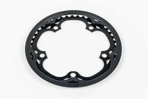 Plato+cubreplato 44 dientes para brompton black edition