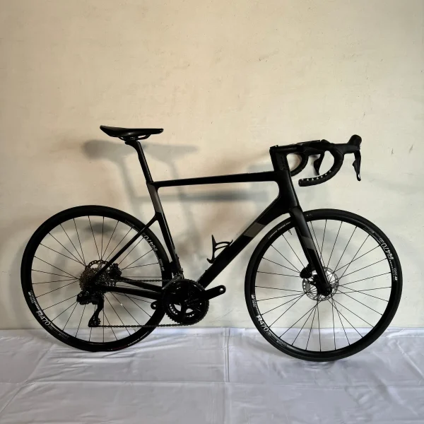 Cannondale Supersix EVO Carbon Disc 105 Di2 Black 56