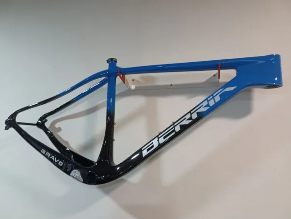 Cuadro Berria Bravo 29″ Boost 2023 nuevo a estrenar Talla M