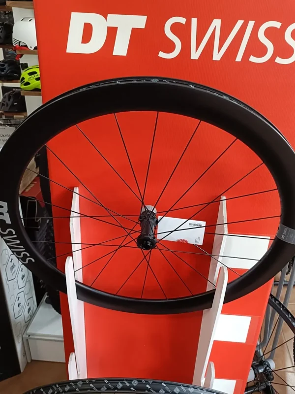 Juego de ruedas DT Swiss ARC 1600 Spline carbono perfil 50 mm 12/100mm y 12/142 mm