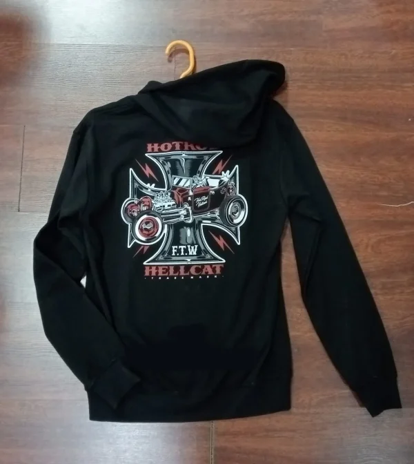 Sudadera negra con gorro varios modelos